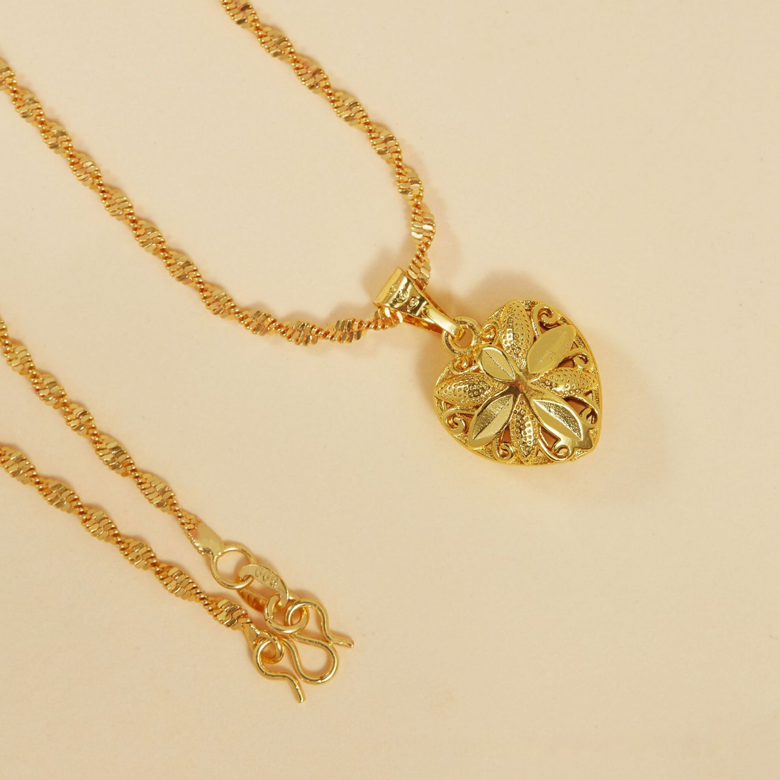 Gold plated Heart necklace